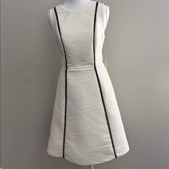 RACHEL Rachel Roy Dresses & Skirts - RACHEL Rachel Roy White Textured With Black Leather Design Cocktail Dress size 4
